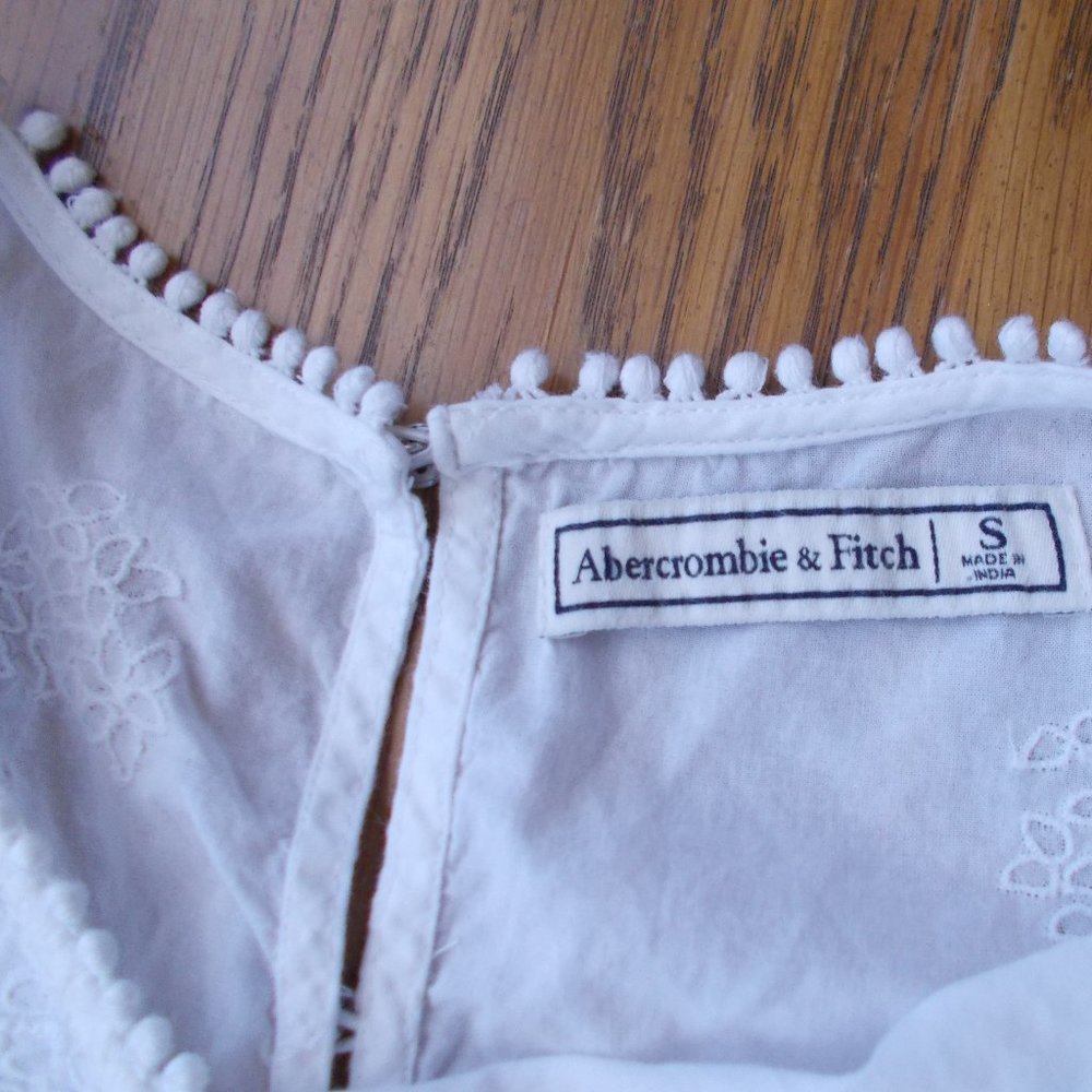 EUC Abercrombie & Fitch 100% COTTON Blouse S - Picture 5 of 10